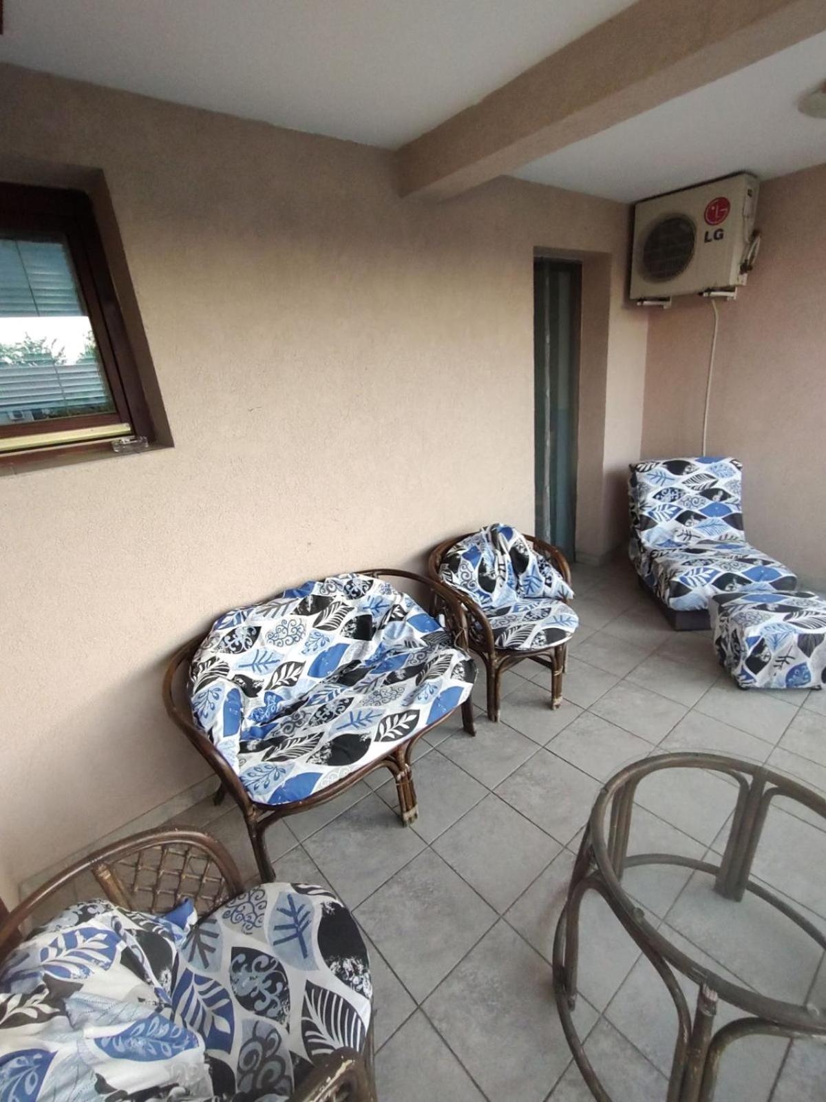 Plavi Apartman Airport Beograd Bagian luar foto